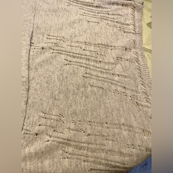 BCBGMAXAZRIA Hans Poncho Pointelle Cutout Wool Angora Lightweight Sweater Small - Picture 8 of 16